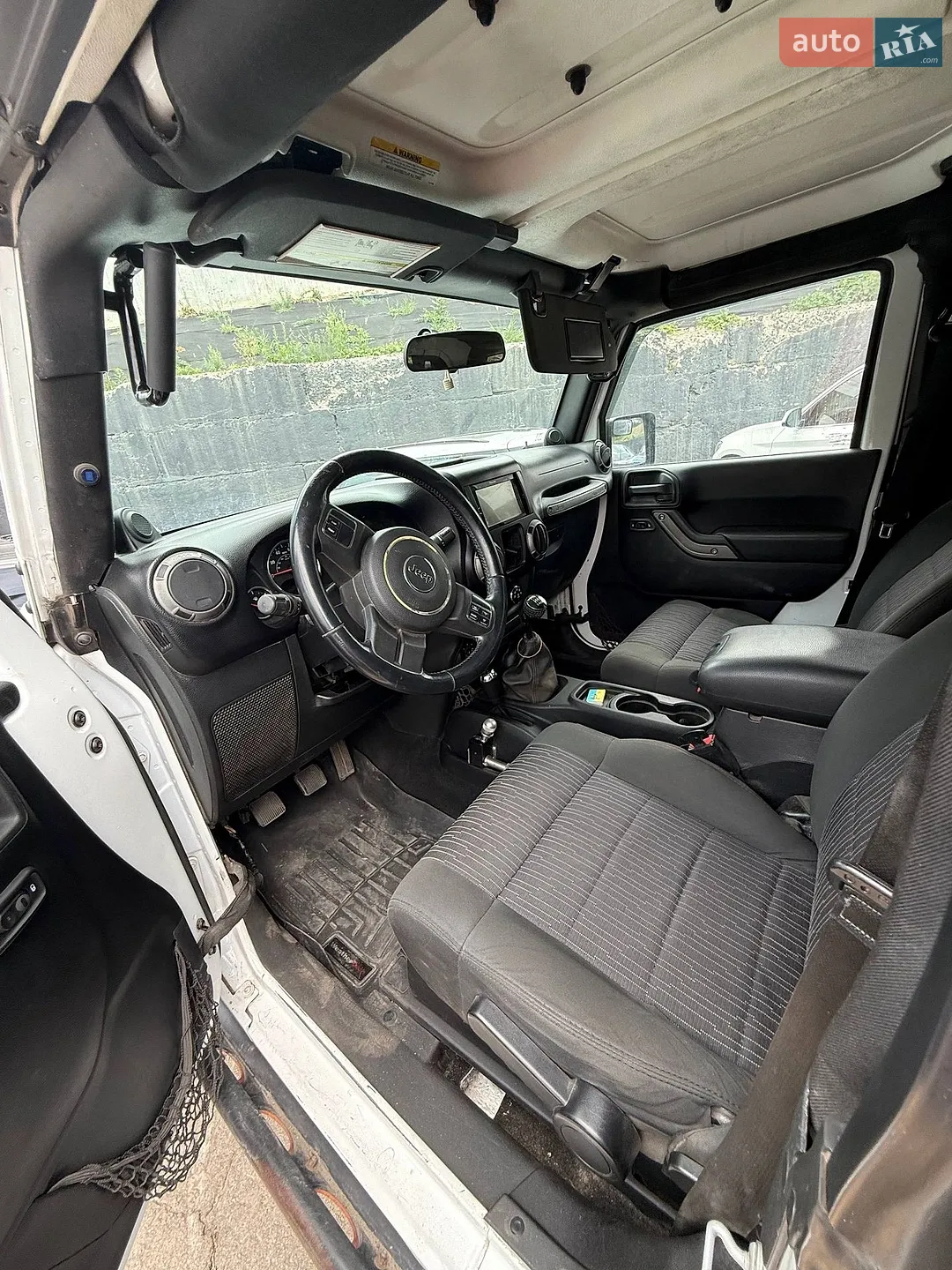 2011 Jeep Wrangler - мініатюра 8