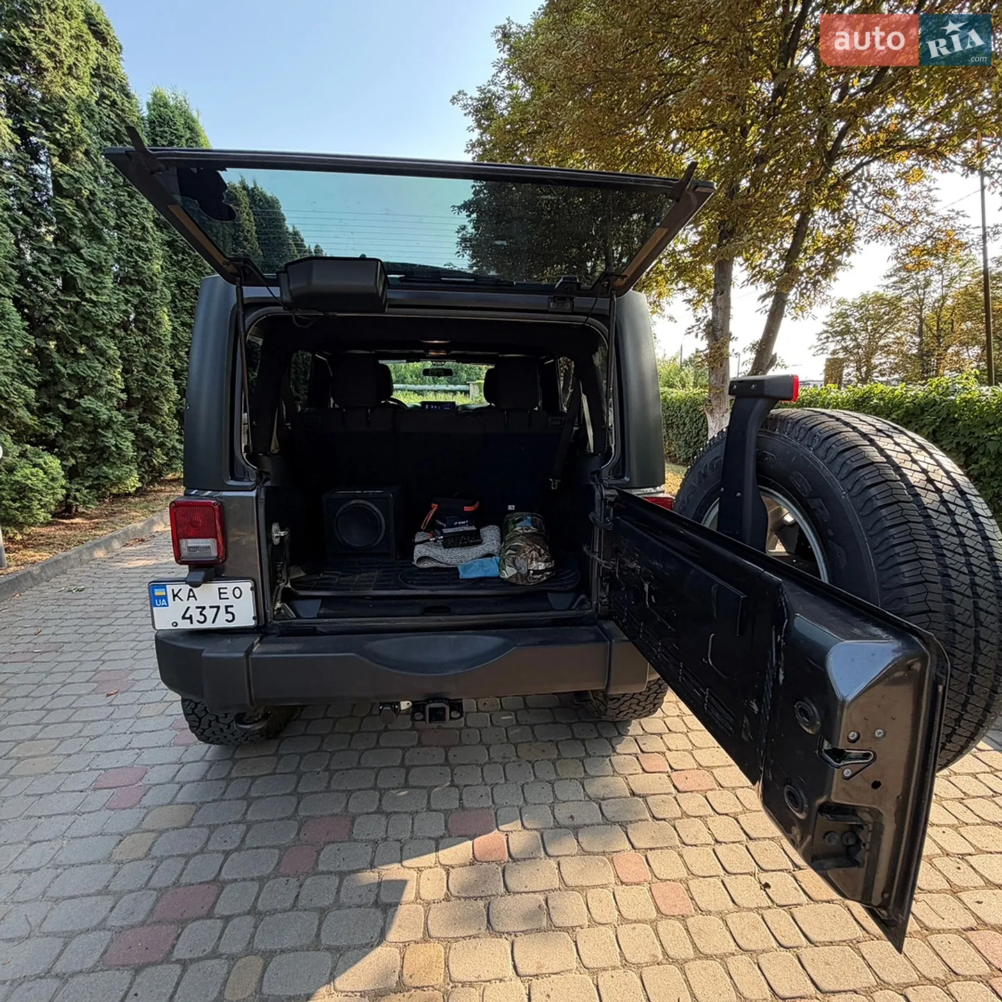 2016 Jeep Wrangler - мініатюра 37