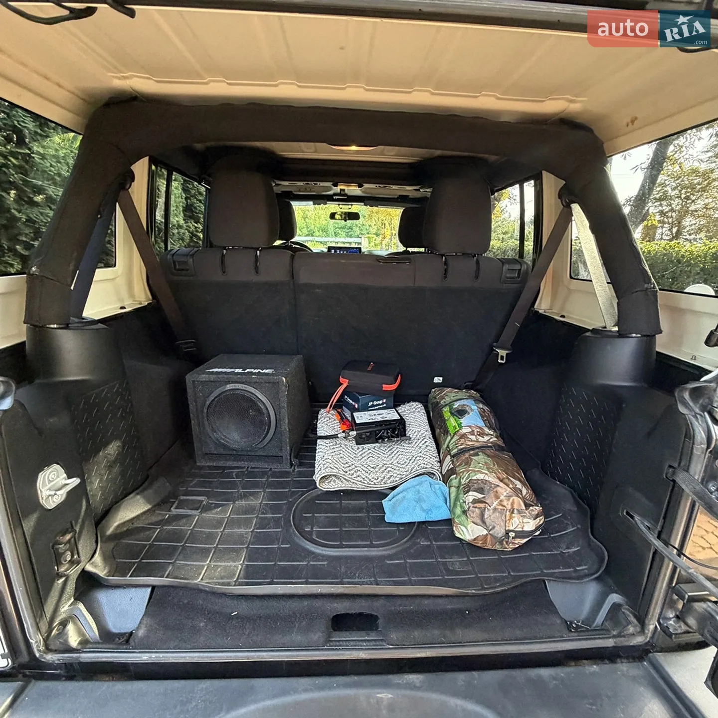 2016 Jeep Wrangler - мініатюра 38