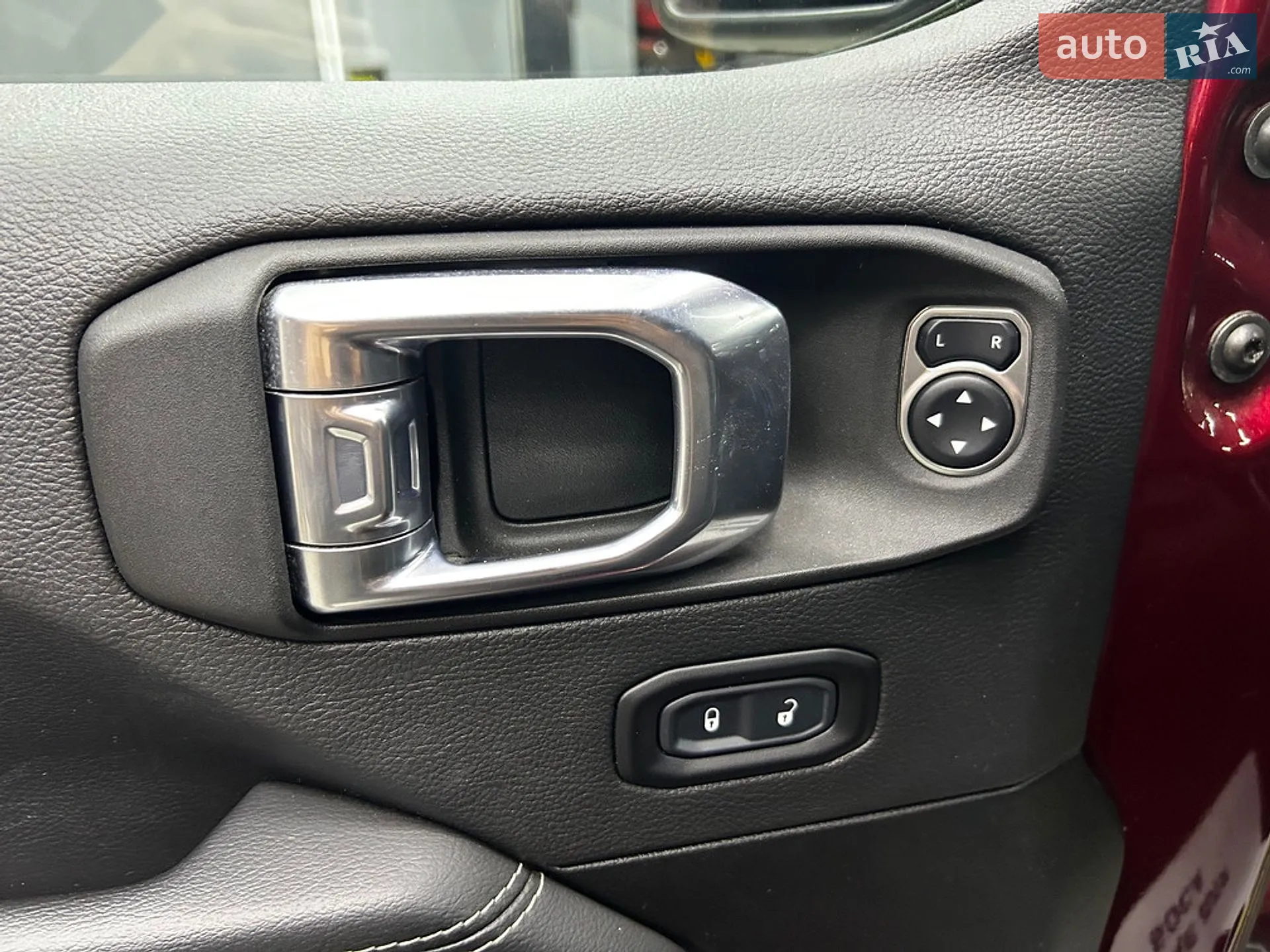 2021 Jeep Wrangler - мініатюра 15