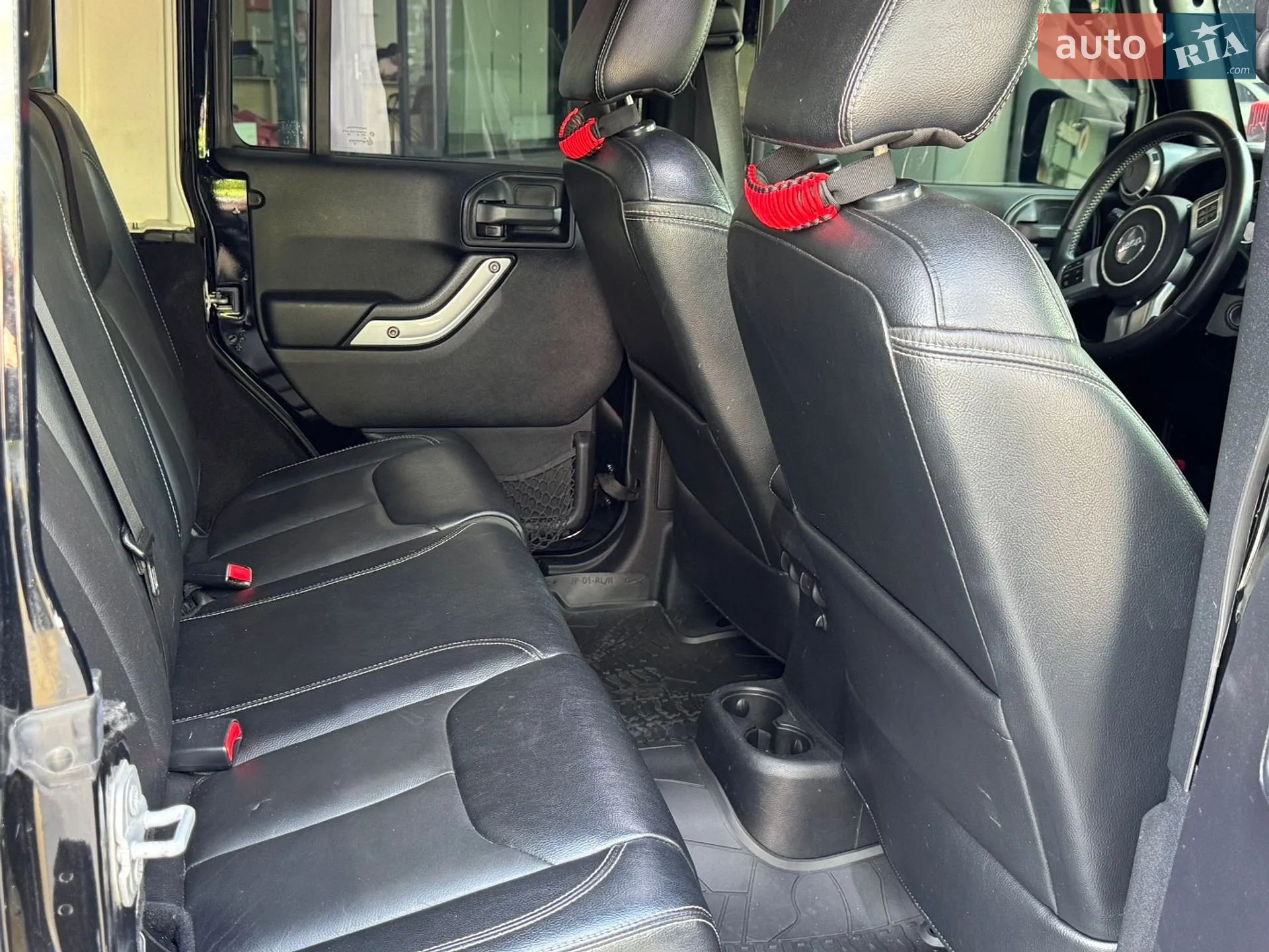 2016 Jeep Wrangler - мініатюра 16