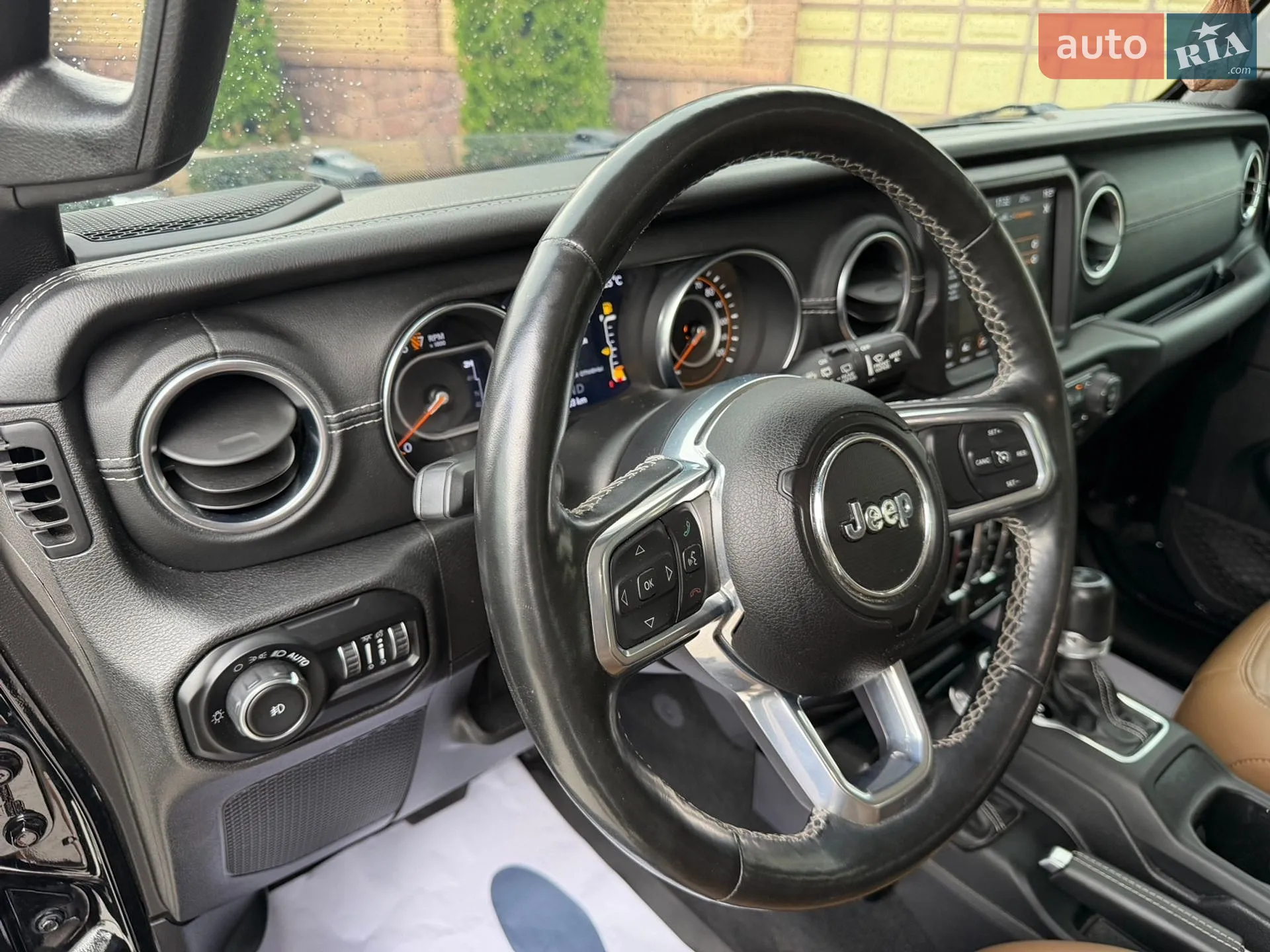 2020 Jeep Wrangler - мініатюра 12