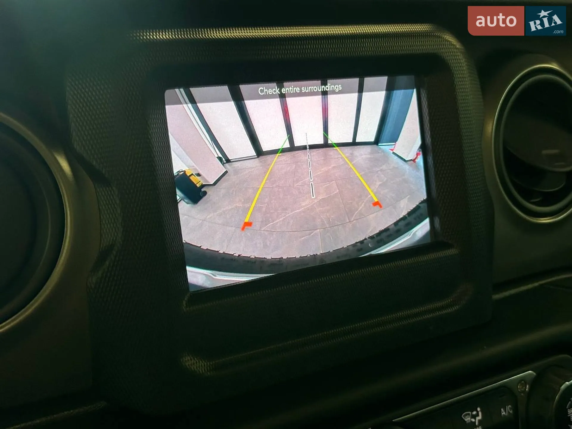 2021 Jeep Wrangler - мініатюра 21