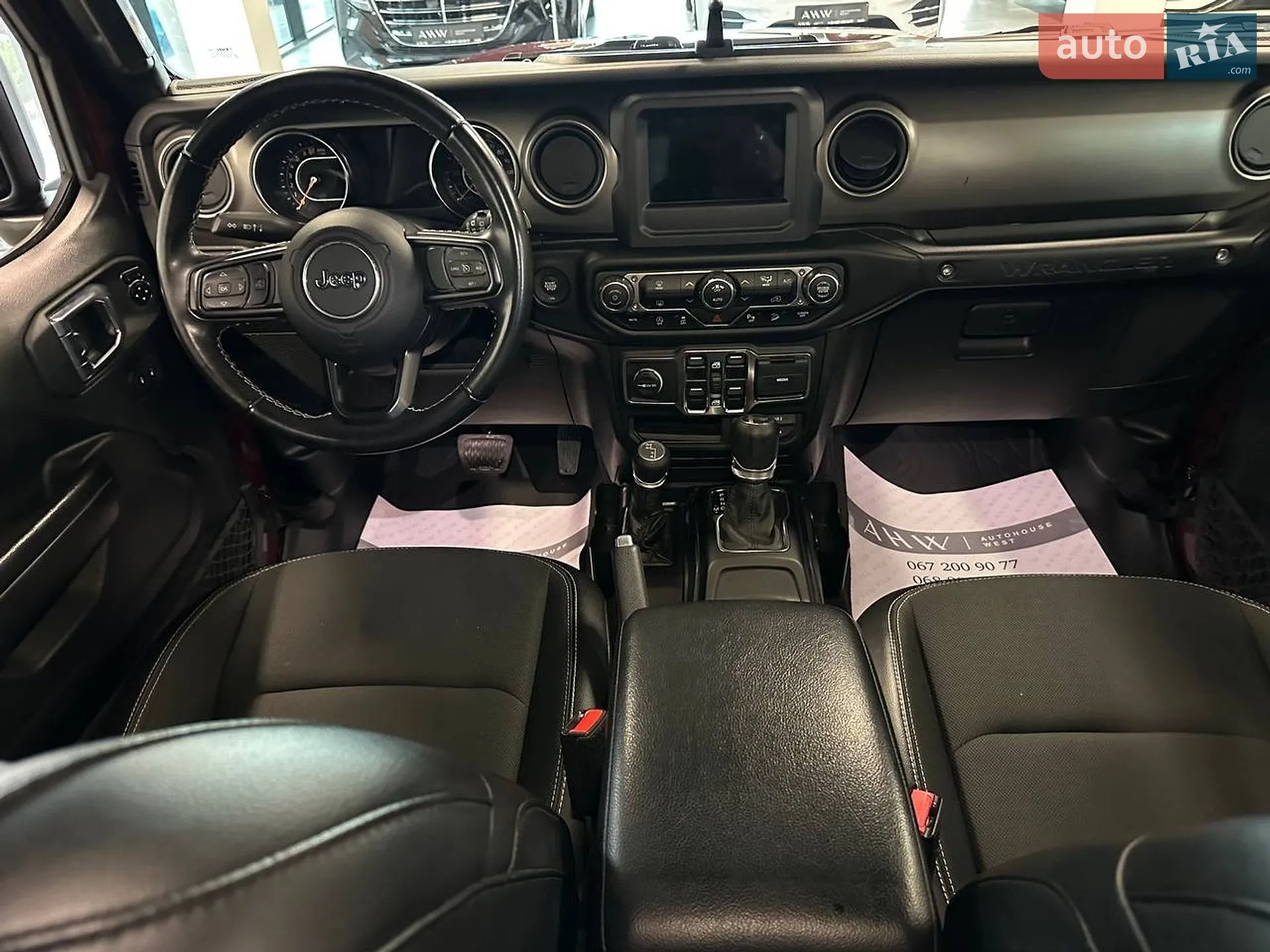 2021 Jeep Wrangler - мініатюра 25