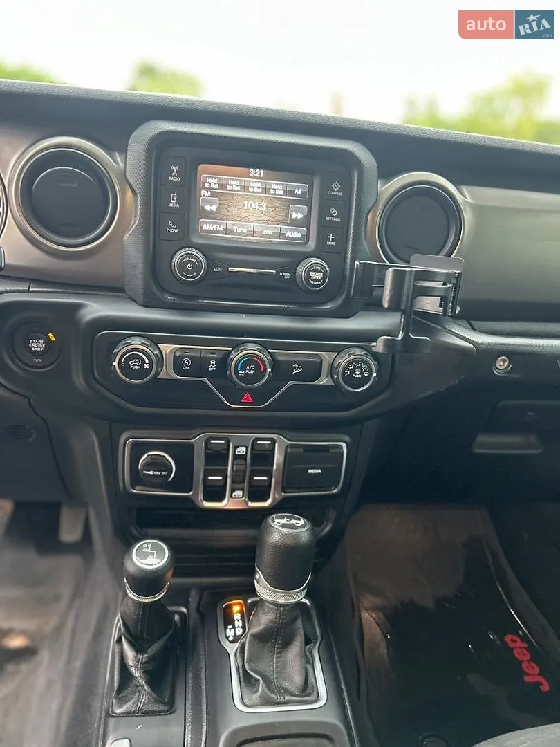 2018 Jeep Wrangler - мініатюра 28