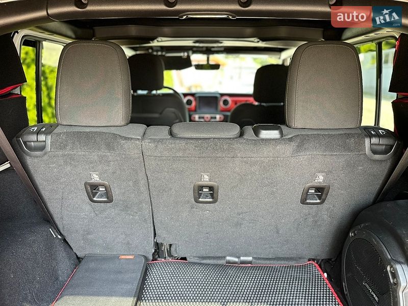 Внедорожник / Кроссовер Jeep Wrangler 2018 в Калуше