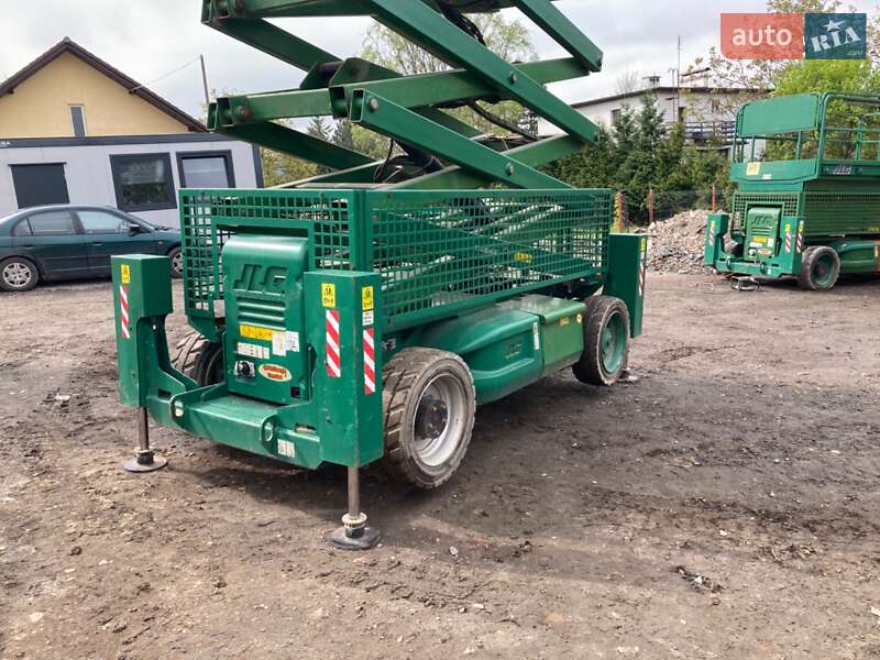 Ножничный подъемник JLG 4069 LE 2005 в Жидачове