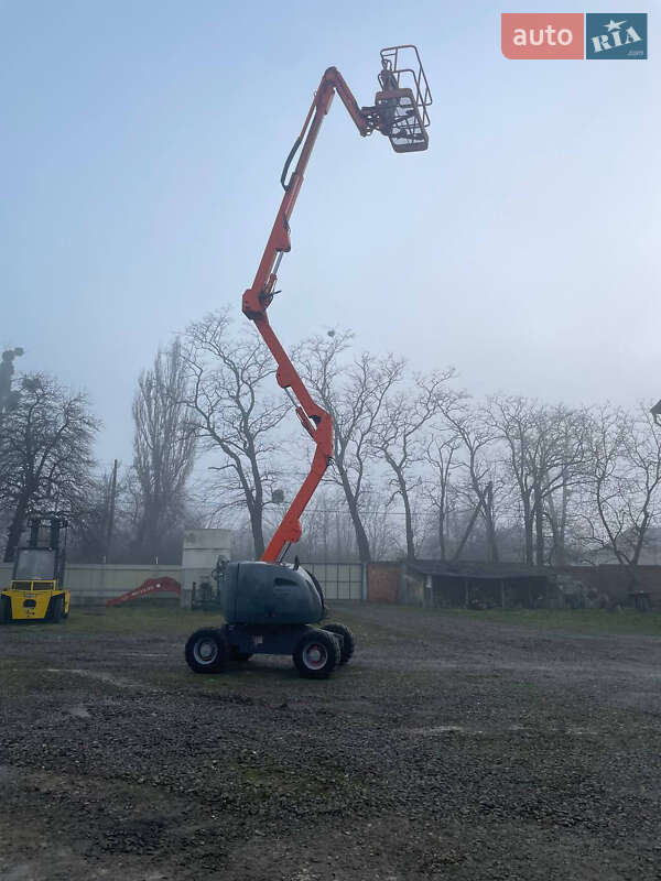 Коленчатый подьемник JLG 450 1999 в Черновцах