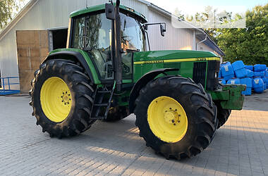 Трактор сельскохозяйственный John Deere 6810 2001 в Теребовле