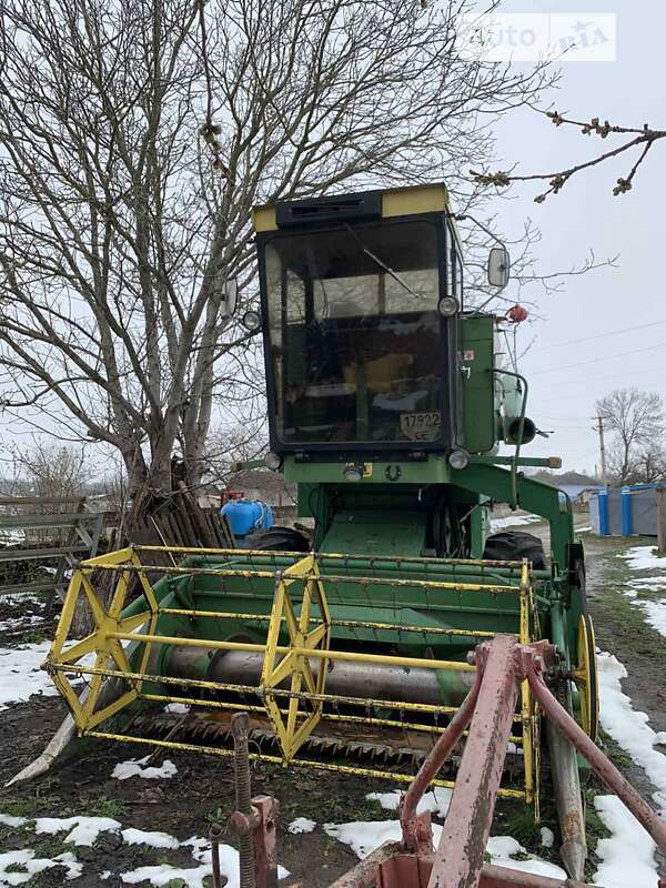 Другая спецтехника John Deere 935 1984 в Сокирянах