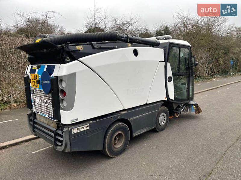 Уборочная машина Johnston Sweepers Compact 2014 в Василькове