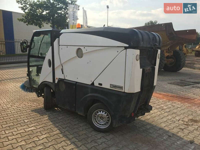 Прибиральна машина Johnston Sweepers Compact 2016 в Василькові