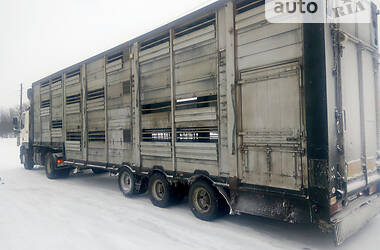 Для перевозки животных - полуприцеп Jumbo DO 240 Z3 1996 в 