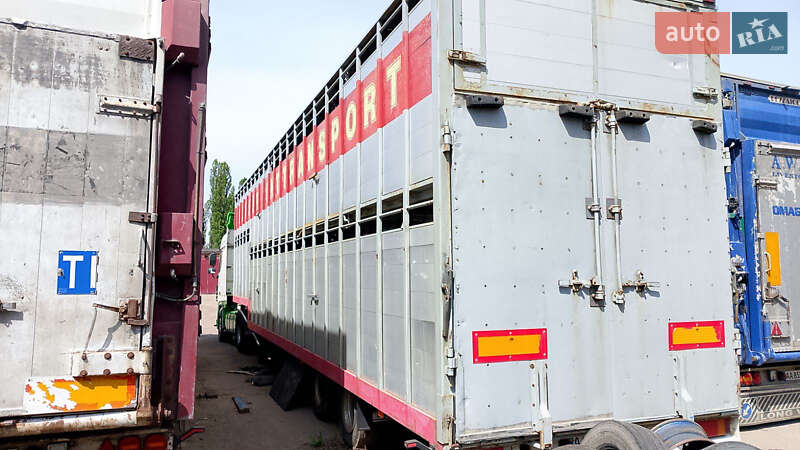 Для перевозки животных - полуприцеп Jumbo DO 240 Z3 1996 в Лубнах