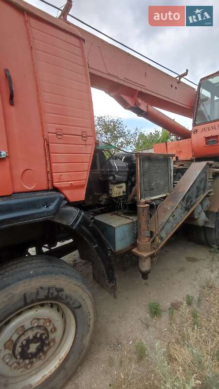 Автокран КамАЗ 4310 2005 в Нововоронцовке