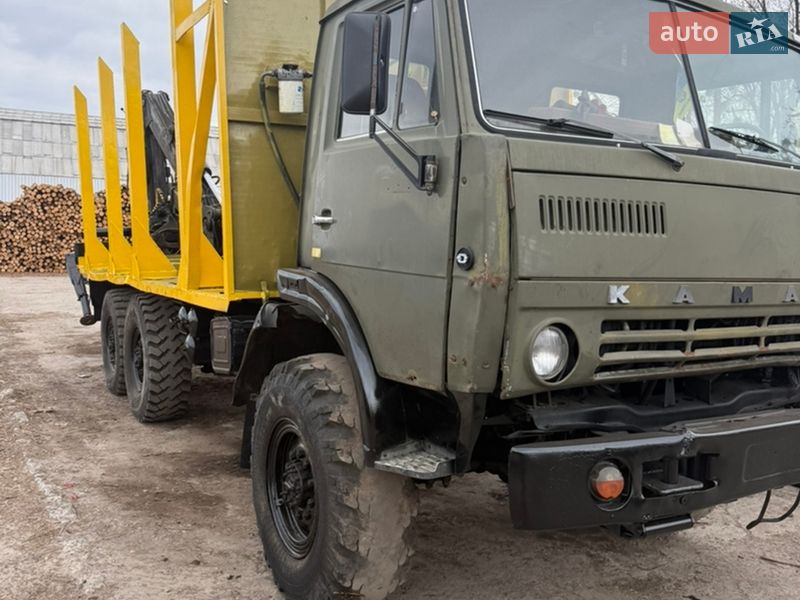 Лесовоз / Сортиментовоз КамАЗ 4310 1990 в Гостомеле фото 2 Лесовоз / Сортиментовоз КамАЗ 4310 1990 в Гостомеле