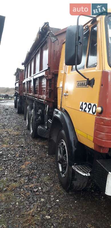 Зерновоз КамАЗ 51102 1989 в Золочеві