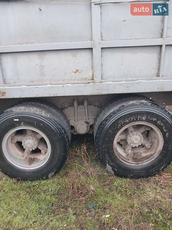 Зерновоз КамАЗ 53202 1991 в Кривом Роге