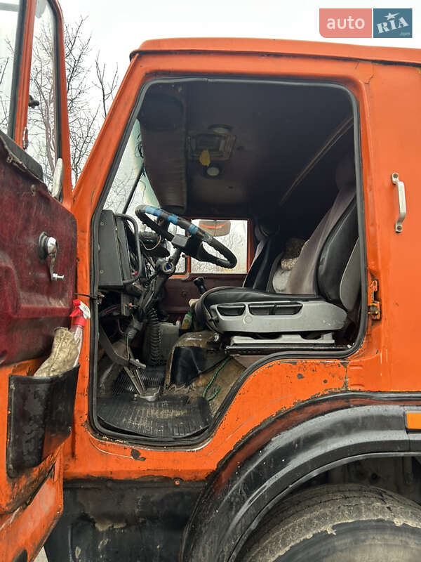 Зерновоз КамАЗ 5320 1975 в Первомайске