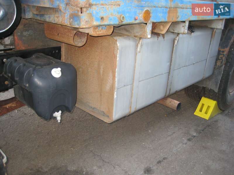 Зерновоз КамАЗ 53212 1992 в Новой Одессе