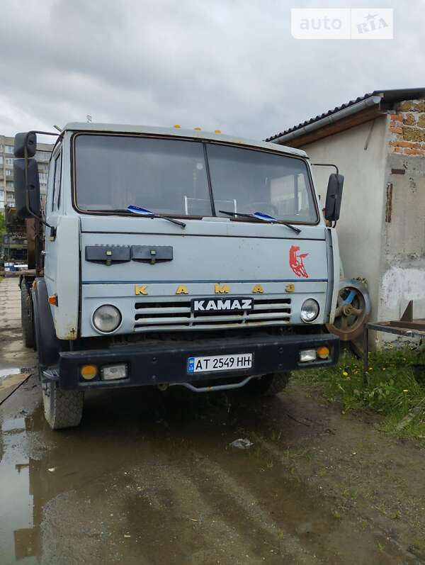 Зерновоз КамАЗ 53212 2000 в Ивано-Франковске