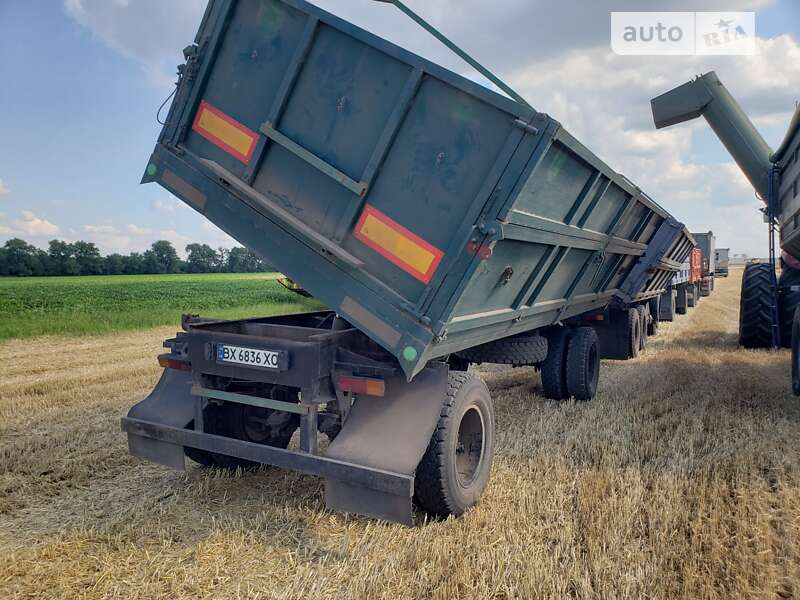 Самосвал КамАЗ 53212 1990 в Шепетовке