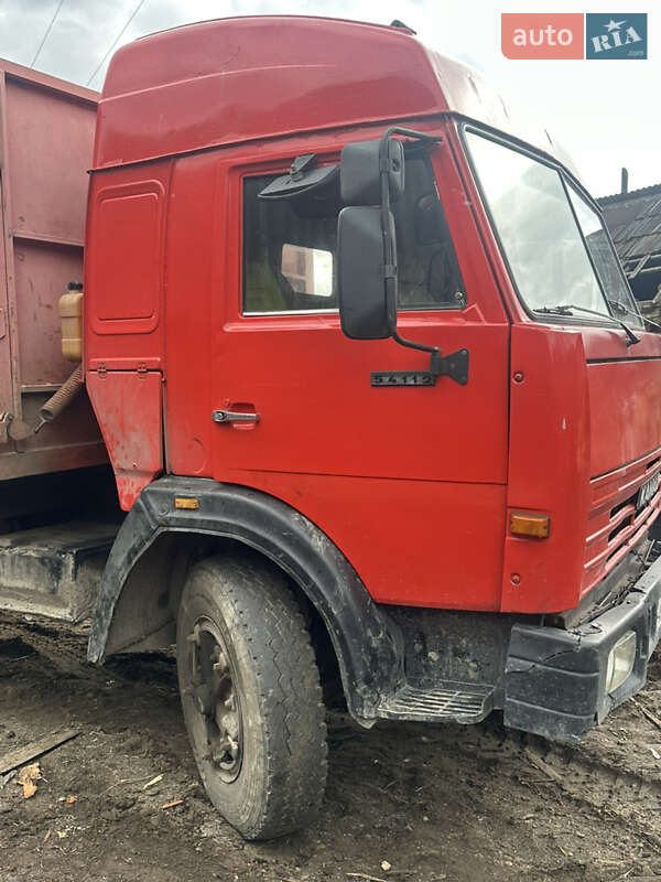 Самосвал КамАЗ 53212 1983 в Надворной