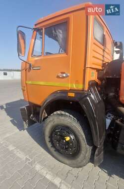 Бензовоз КамАЗ 53213 2007 в 