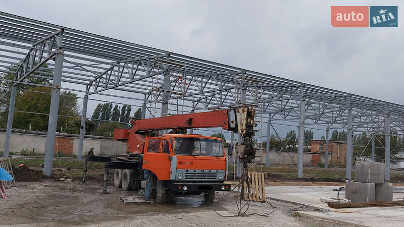 Автокран КамАЗ 53213 1990 в Каменец-Подольском