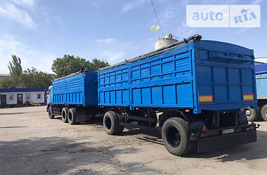 Зерновоз КамАЗ 53215 2008 в 
