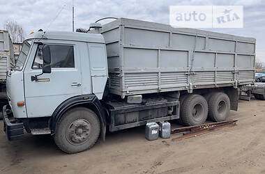 Зерновоз КамАЗ 53215 2004 в Черкасах