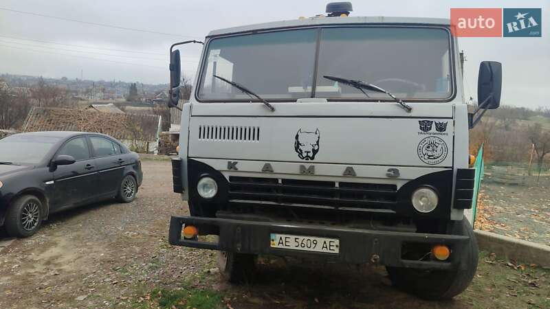 КамАЗ 53215 1990 КамАЗ 53215 1990