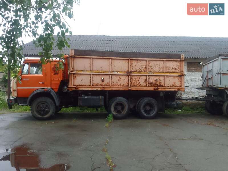 Самосвал КамАЗ 55102 1990 в Демидовке