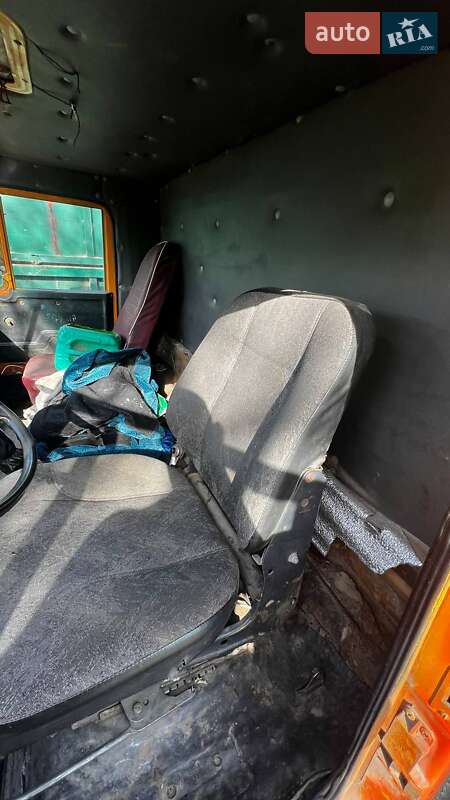 Самоскид КамАЗ 55102 1988 в Корсунь-Шевченківському фото 13 Самоскид КамАЗ 55102 1988 в Корсунь-Шевченківському