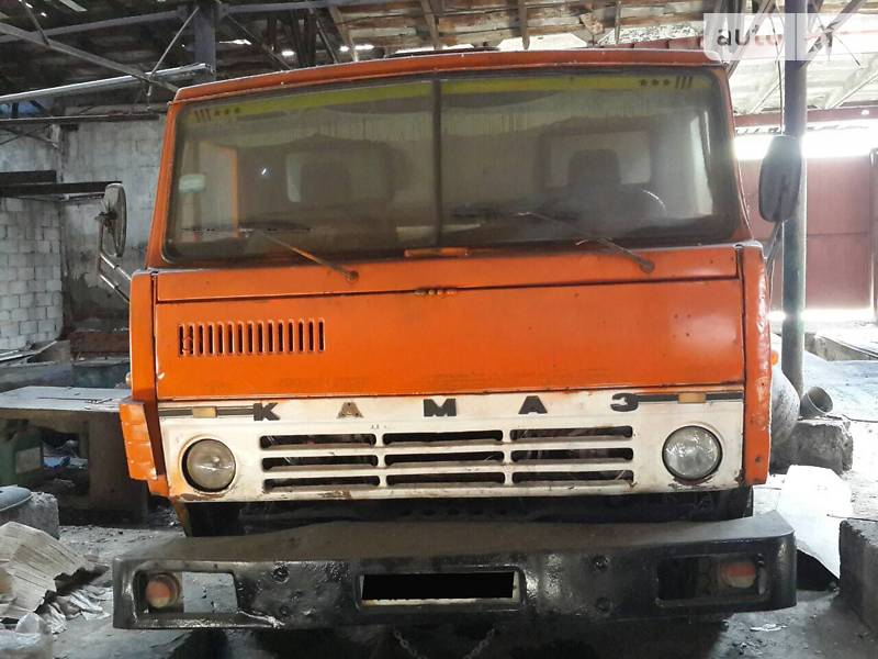 Самосвал КамАЗ 55111 1989 в Мариуполе