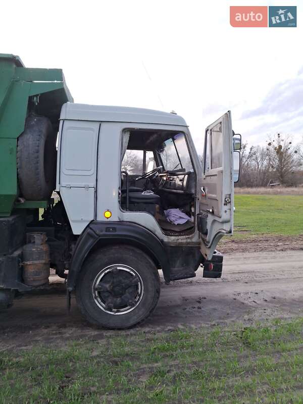 Самосвал КамАЗ 55111 1982 в Чернобае