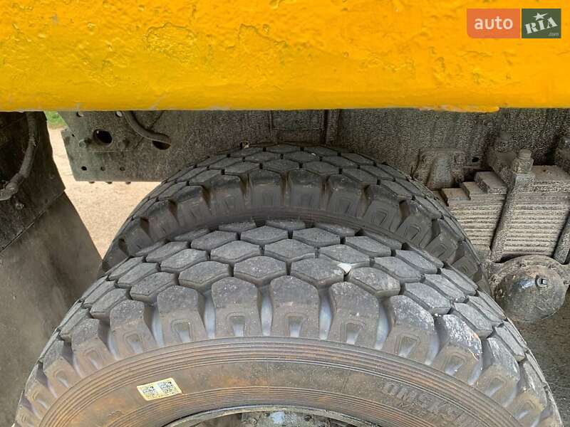 Самоскид КамАЗ 5511 1986 в Миронівці