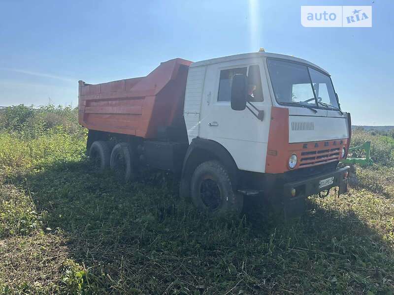 Самосвал КамАЗ 5511 1992 в Иршаве