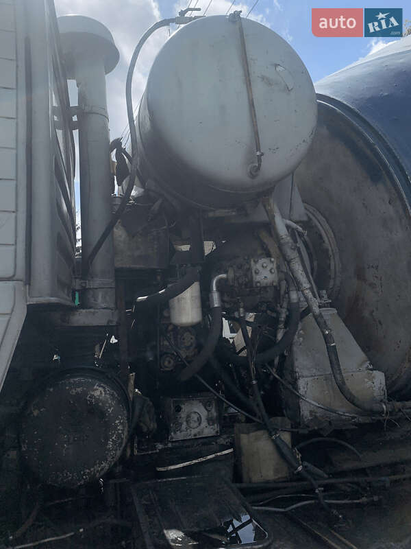 Бетономешалка (Миксер) КамАЗ 5511 1987 в Ровно