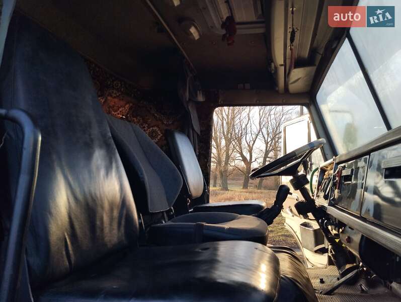 Самосвал КамАЗ 5511 1988 в Царичанке