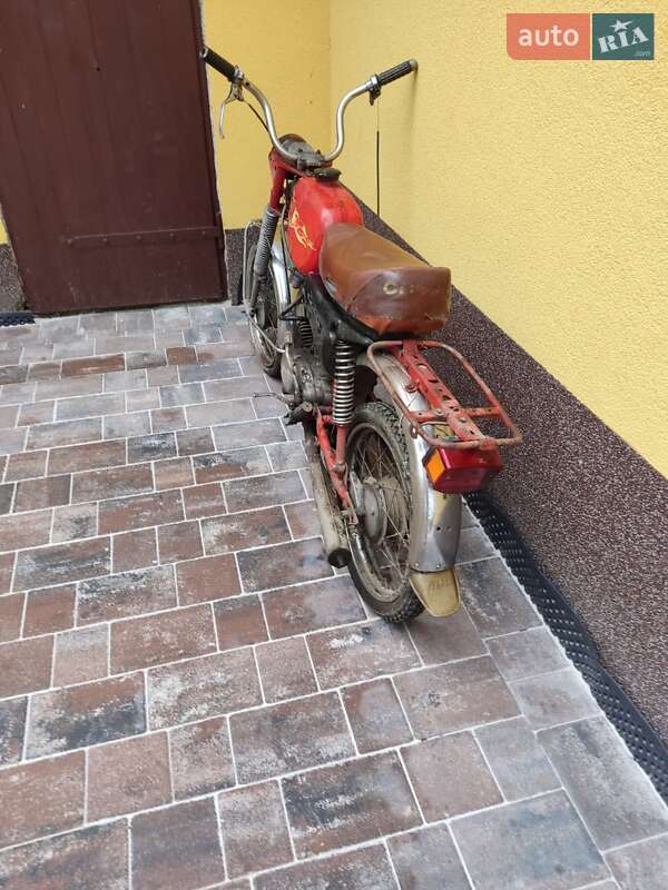 Спортбайк Карпати Карпати 1990 в Коломиї