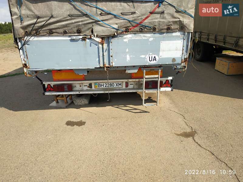 Бортовий напівпричіп Kassbohrer 418-17 1998 в Одесі