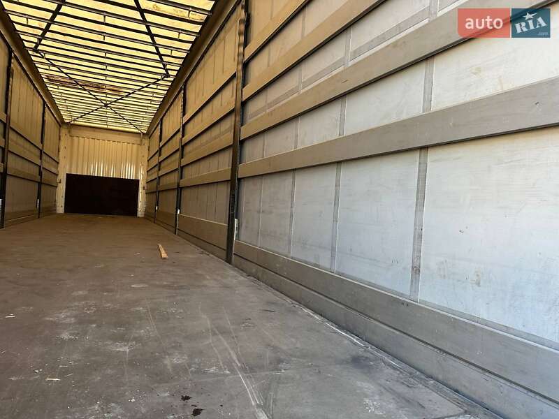 Тентований борт (штора) - напівпричіп Kassbohrer Maxima 2022 в Львові