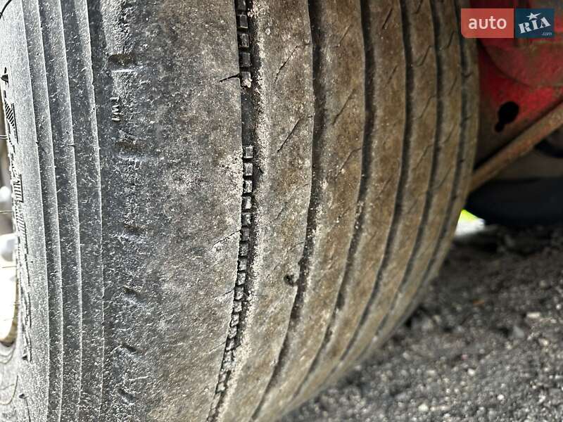 Тентованный борт (штора) - полуприцеп Kassbohrer Maxima 2012 в Луцке