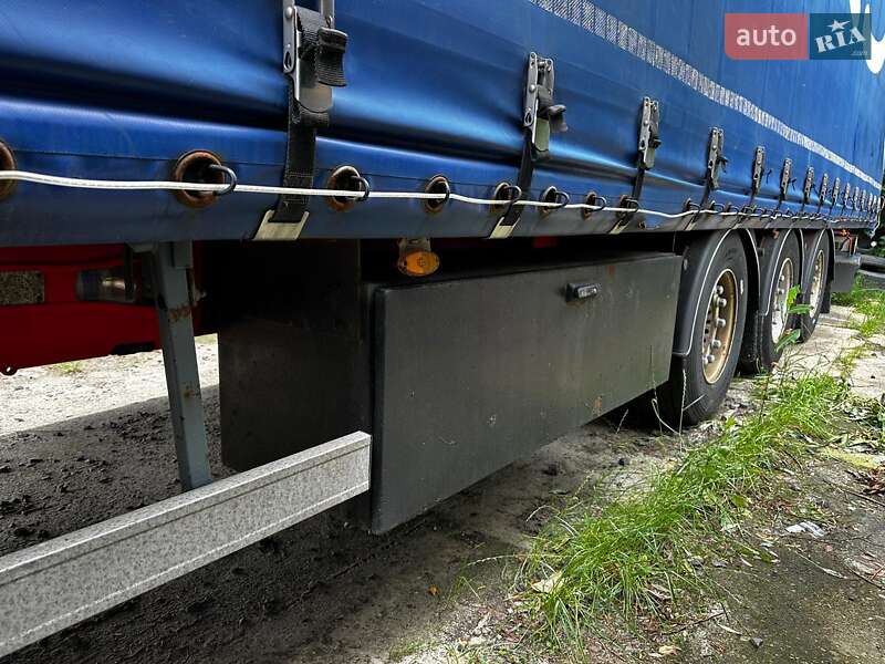 Тентованный борт (штора) - полуприцеп Kassbohrer Maxima 2012 в Луцке