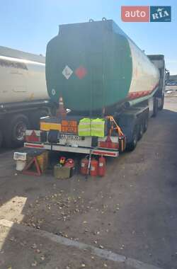 Цистерна напівпричіп Kassbohrer TS 1985 в Києві