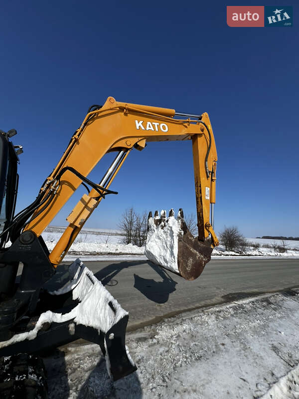 Міні-екскаватор Kato HD 2018 в Тернополі фото 8 Міні-екскаватор Kato HD 2018 в Тернополі