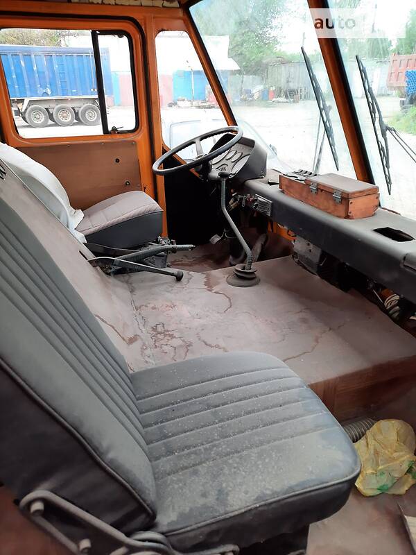 Автокран Kato NK 2010 в Києві