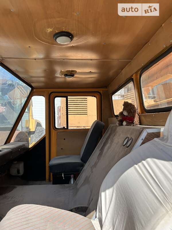 Автокран Kato NK 2010 в Києві