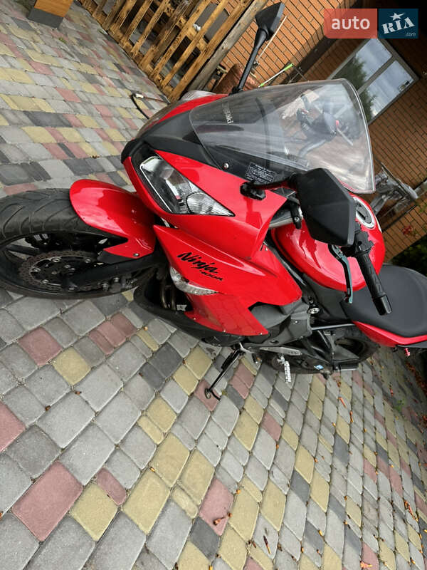 Спортбайк Kawasaki 400 2012 в Ніжині